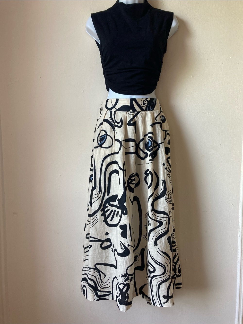 Magaschoni “Artist Eyes” 100% Linen Skirt Off-White / Black XS